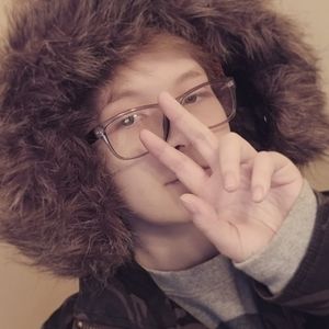 Meet your Posher, Haylie